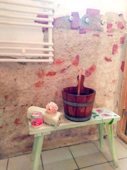 Kreativ Ferienwohnung Domizil Der Sinne Bad Liebenwerda Luaran gambar