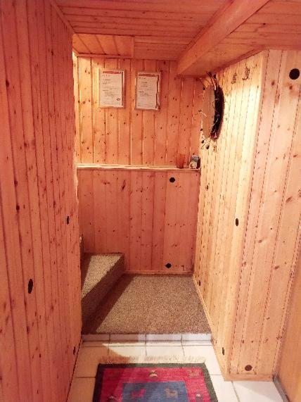 Kreativ Ferienwohnung Domizil Der Sinne Bad Liebenwerda Luaran gambar